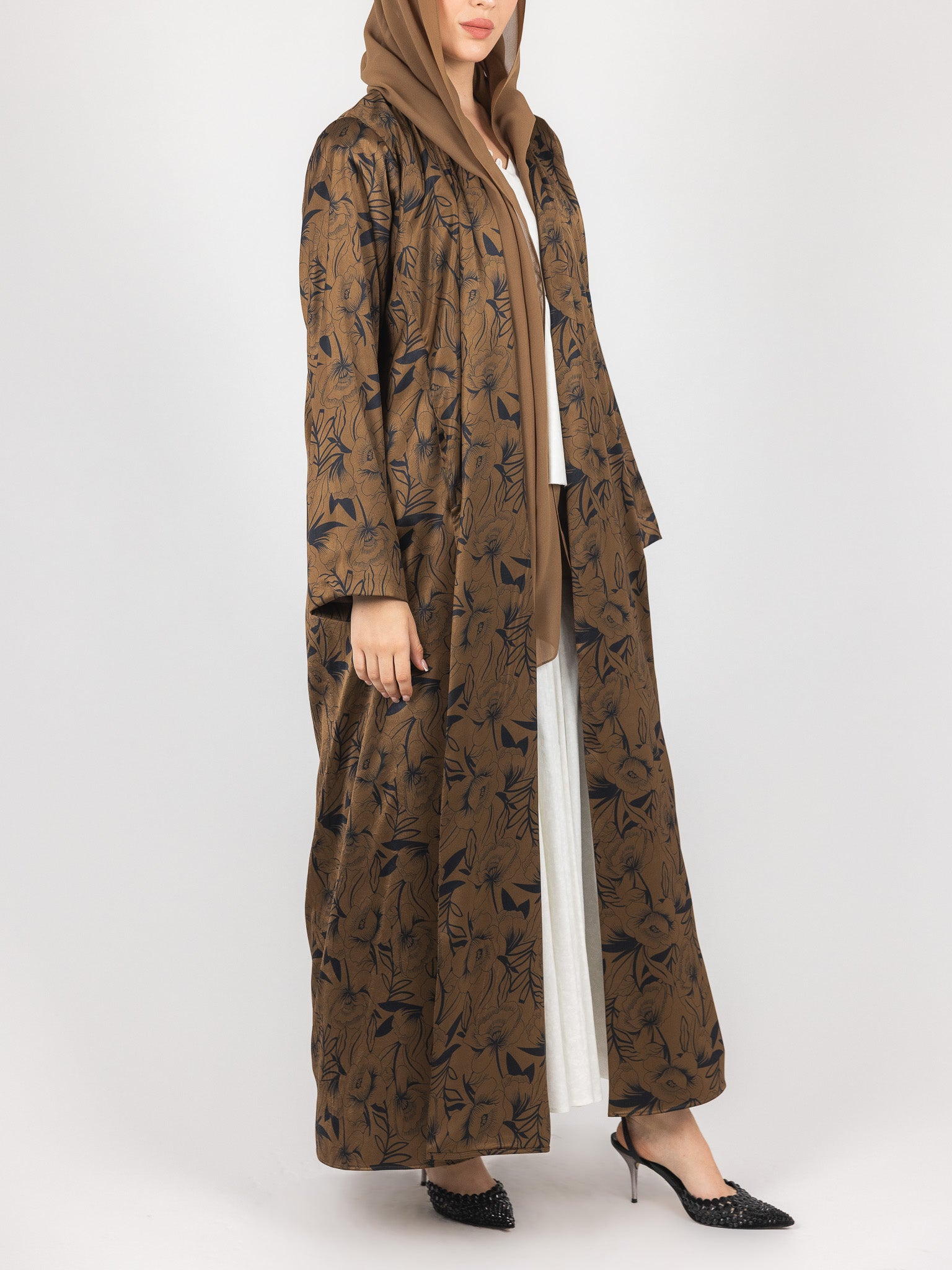 Cocoa Leaf Jacquard Abaya