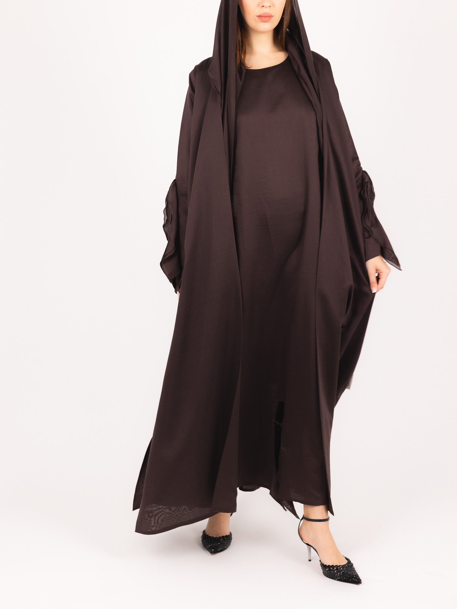 Cocoa Ruched Sleeve Abaya