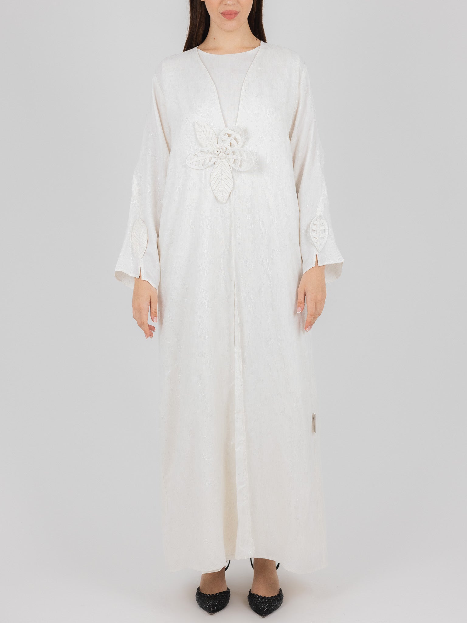 Ivory Leaf Detail Abaya