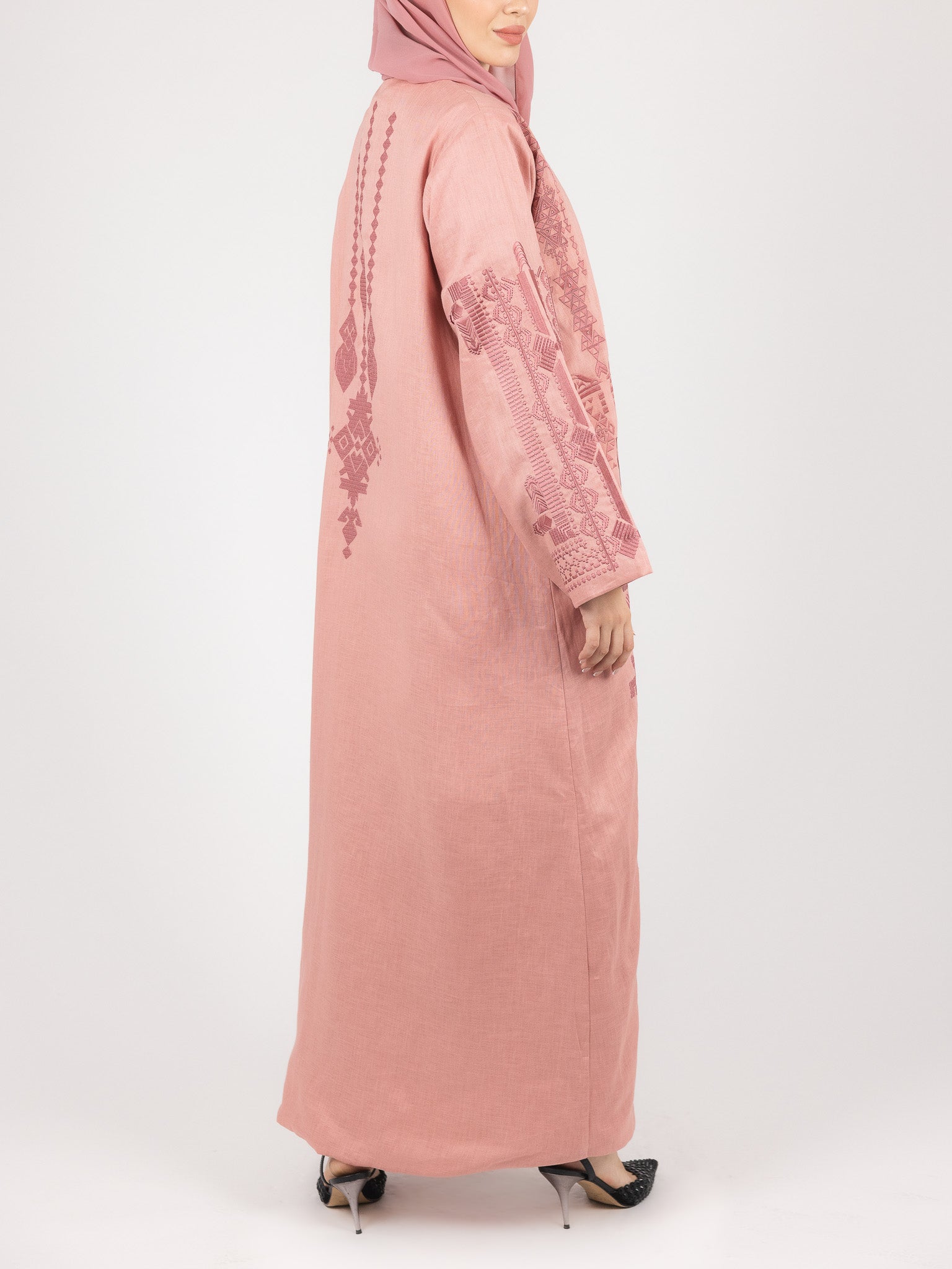 Rose Contrast Embroidered Abaya