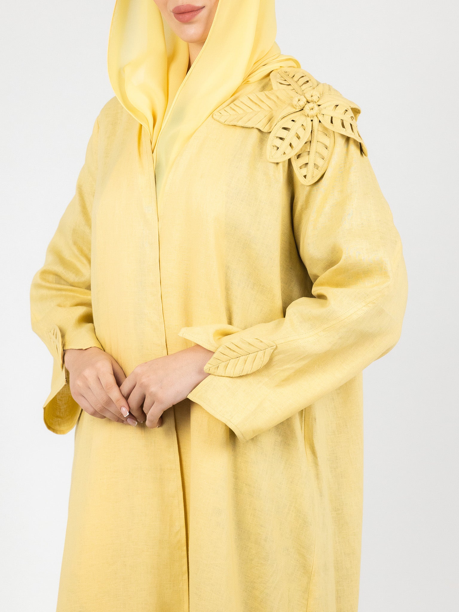 Yellow Leaf Detail Abaya